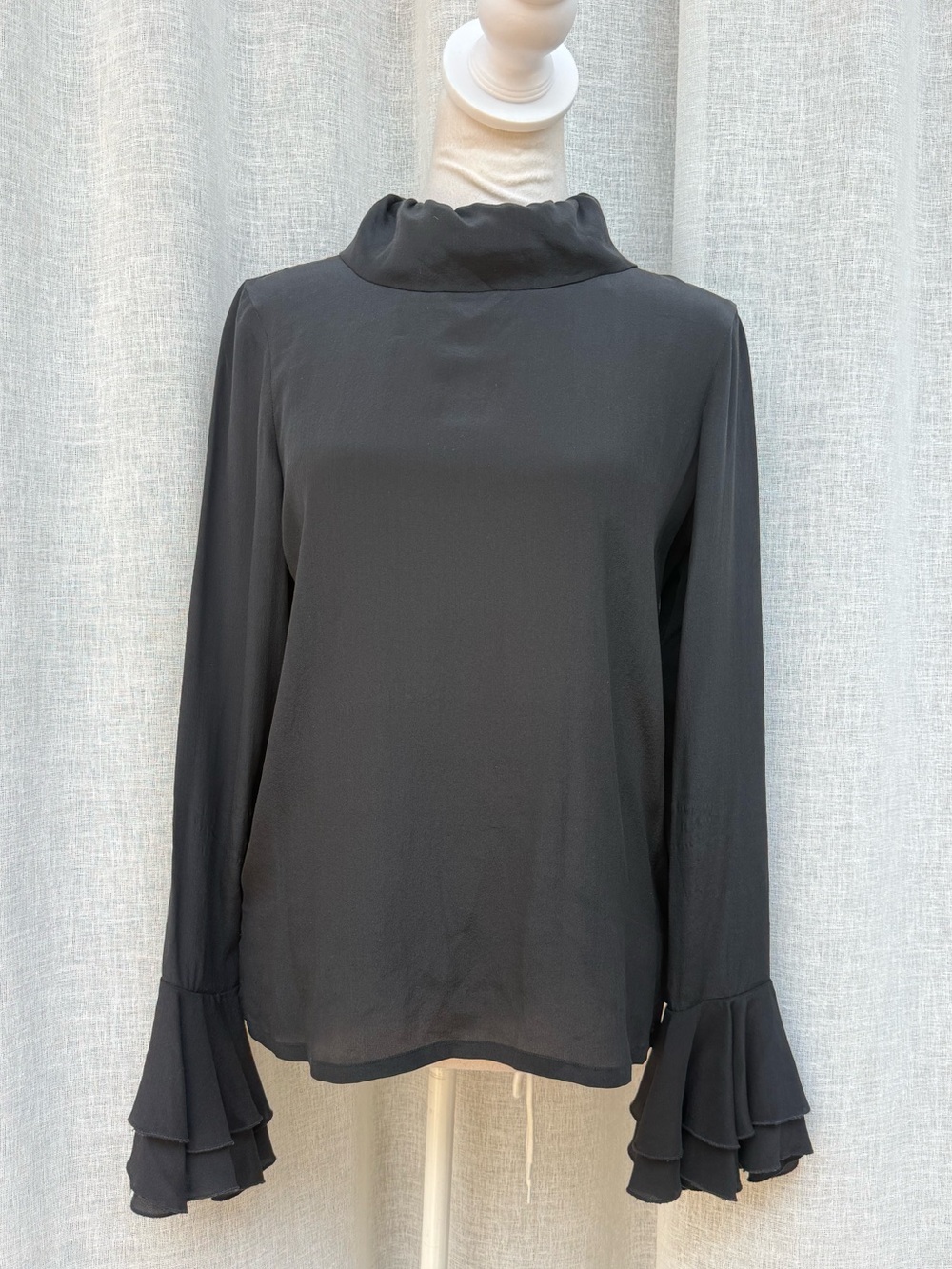 Y2K Tommy Hilfiger black long sleeve blouse ruffle neck and cuffs silk